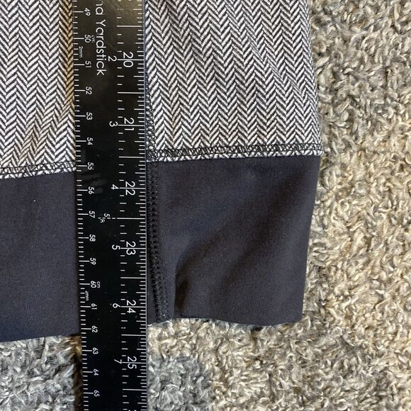 Lululemon Think Fast Hoodie Sweatshirt Top Women’s Size 6 Herringbone Gray Black - Picture 11 of 11